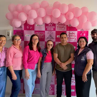 🩷 A campanha do Outubro Rosa em Santo André tem tido importantes ações! Na manhã desta...