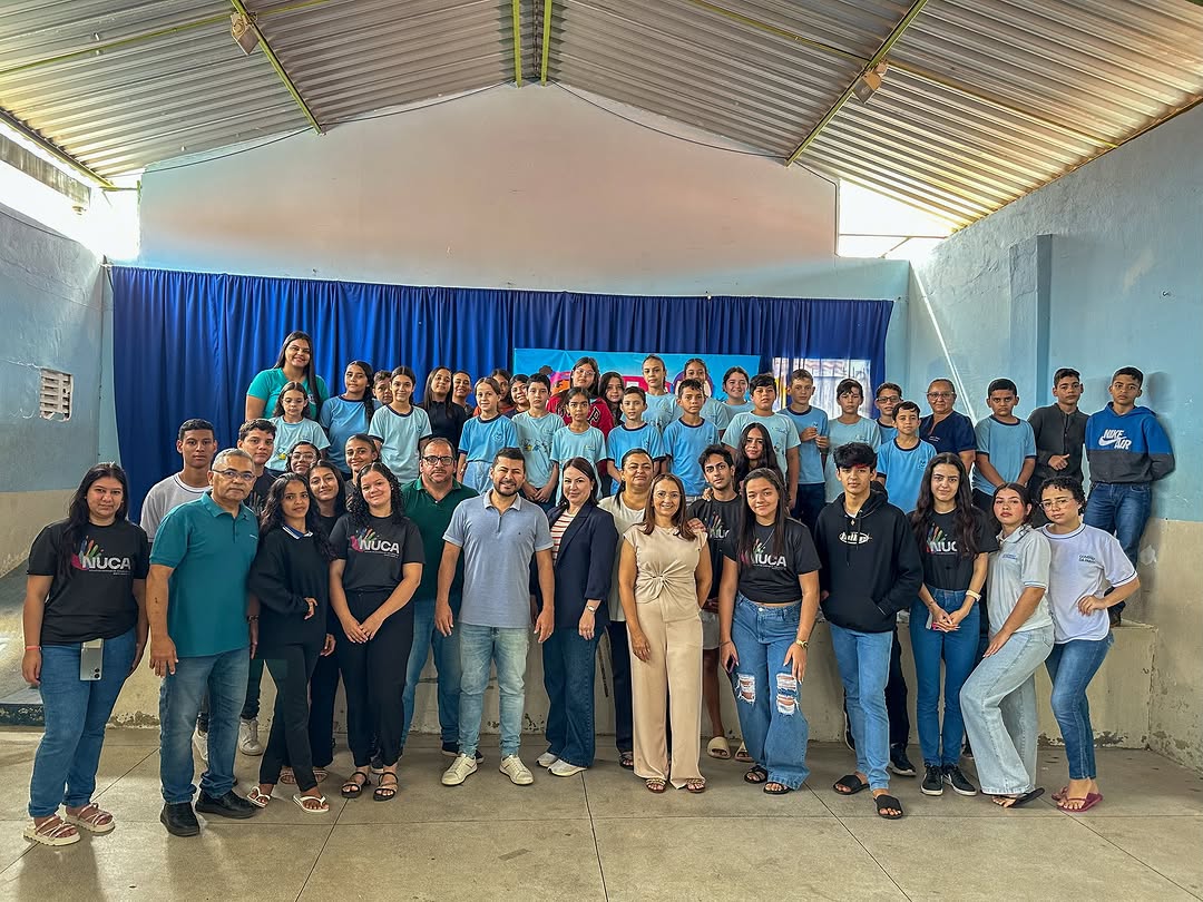 🌱 Na manhã desta terça-feira (25), jovens do Núcleo de Cidadania dos Adolescentes (NUC...