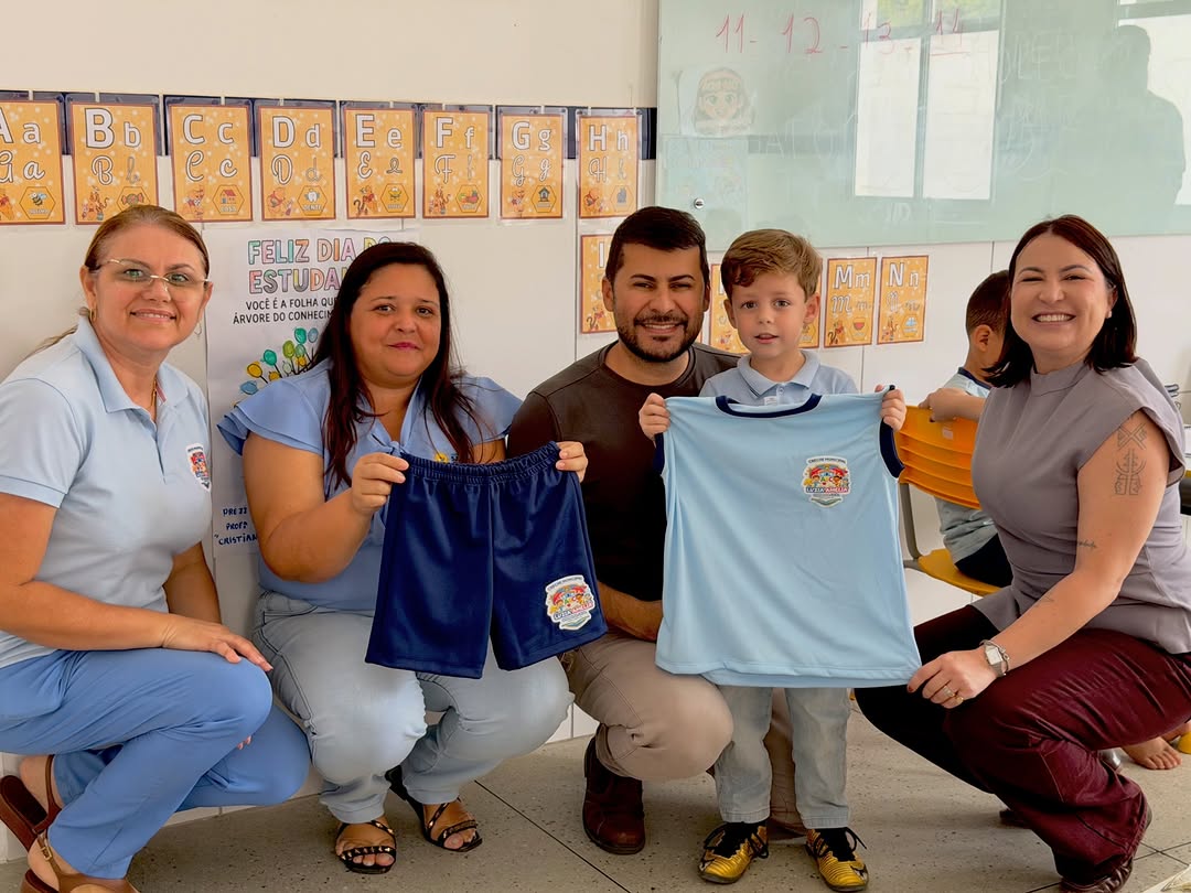 👕 Organização é tudo! Na manhã desta quinta-feira (27), o prefeito Edglei Amorim reali...