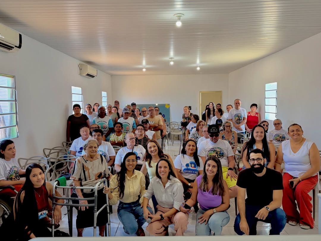Encontro "Idoso Cidadão" reúne participantes no Auditório da Saúde